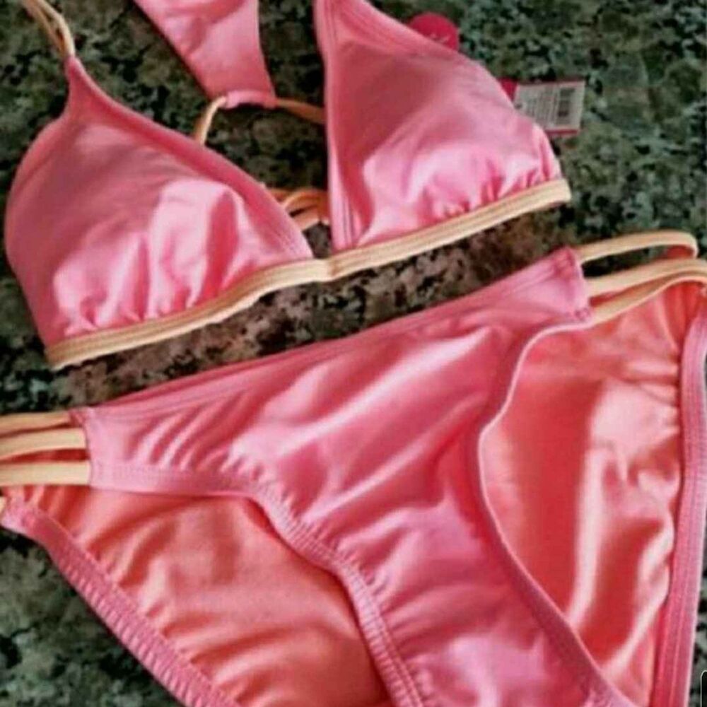 New Ladies Bathing Suit - Size Ladies Small